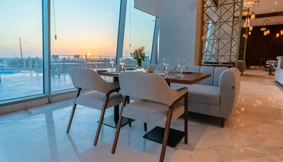 هتل آریا کیش